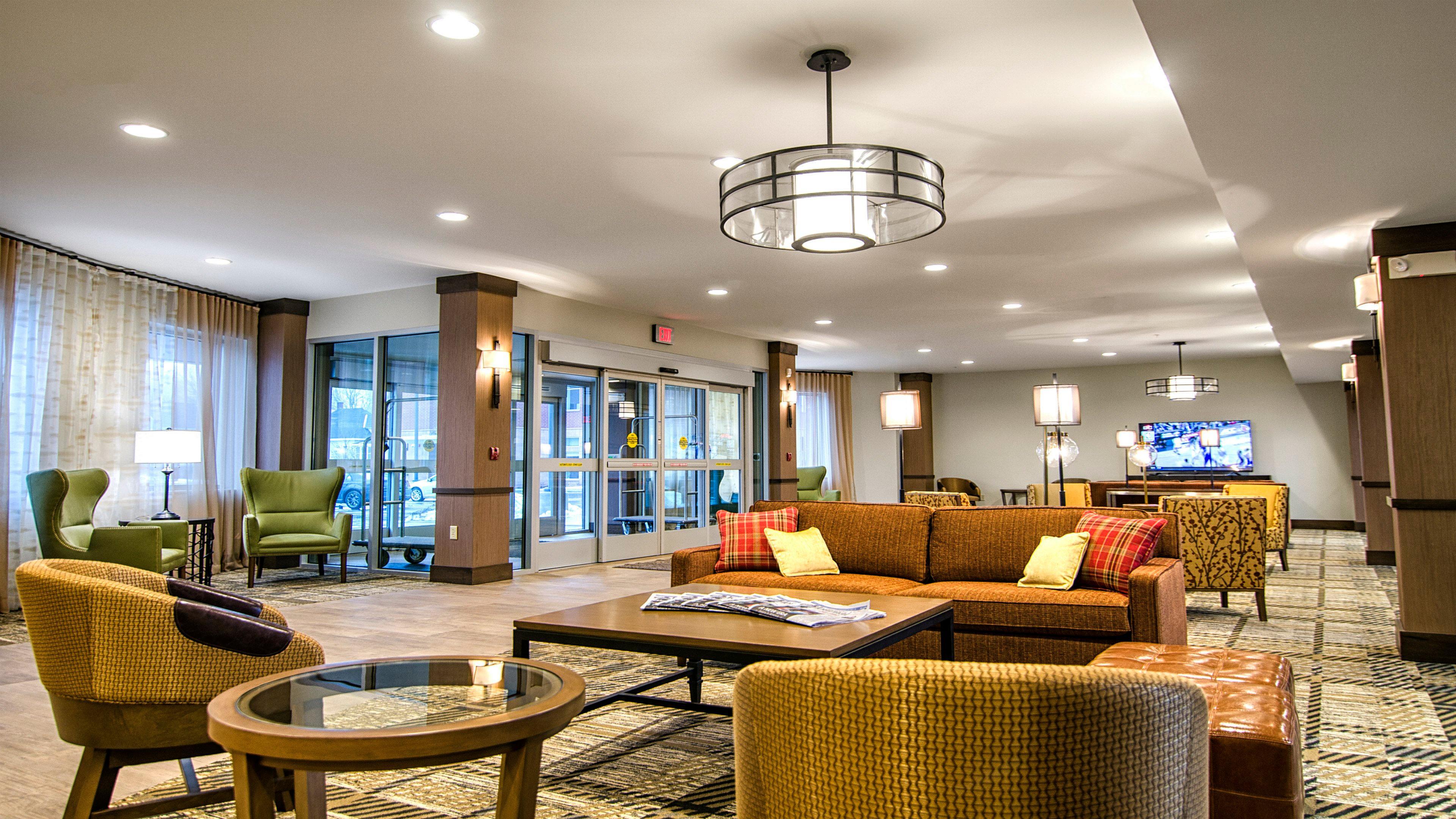 Staybridge Suites Marquette By Ihg Exteriör bild